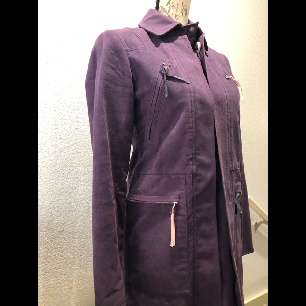 Statement full length Coat by BCBGMaxAzria XS/S.